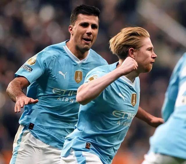 德布劳内回归赛场,败北首场状态亮眼,切尔西观众沸腾! 德布劳内回归赛场,败北首场状态亮眼,切尔西观众沸腾!